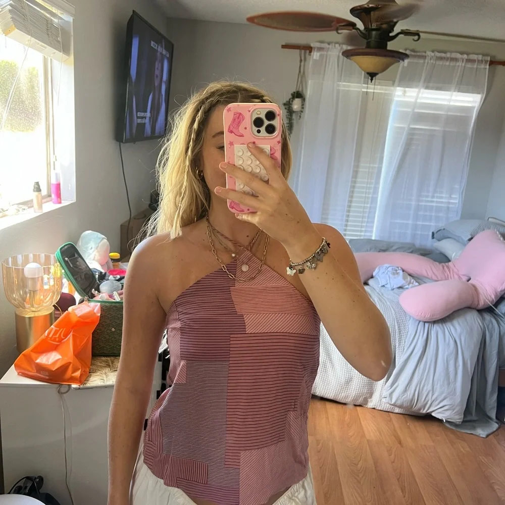 DYNAMITE halter top - Picture 9 of 10